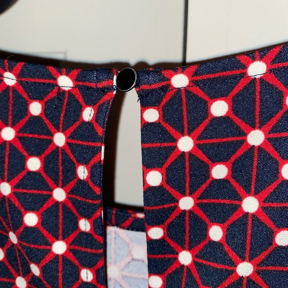 Banana Republic Dress Size L Large sheath dress sleeveless preowned - Picture 3 of 6